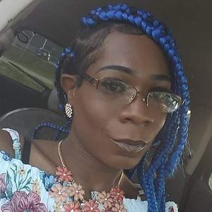 Meet your Posher, Adazia